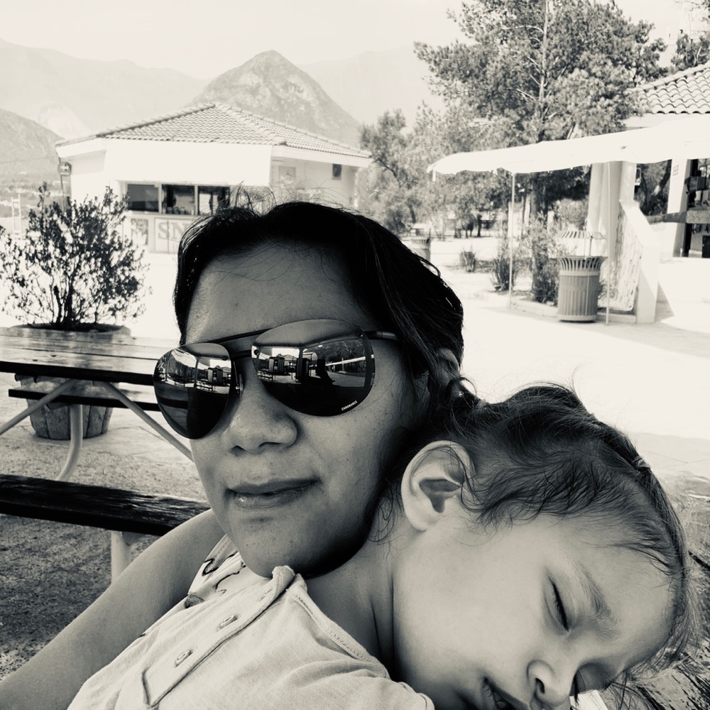 Meet your Posher, Eva